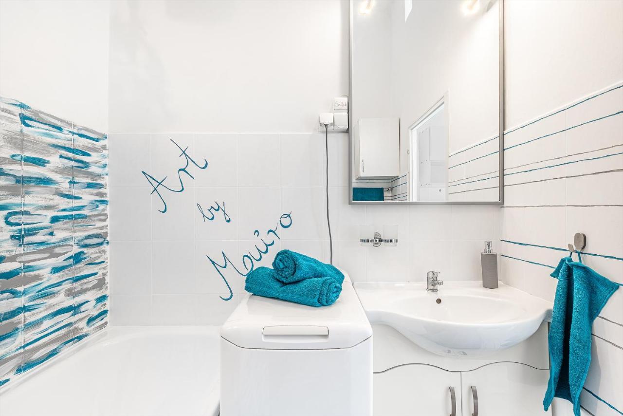Sunny Dots Apartment - Free Parking! 布达佩斯 外观 照片